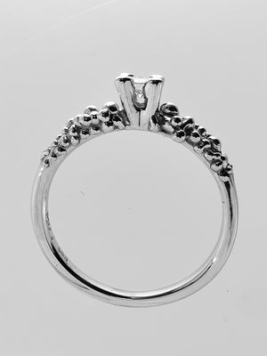 Bubble - hvitt gull ring med dia 0.10 ct tw.si